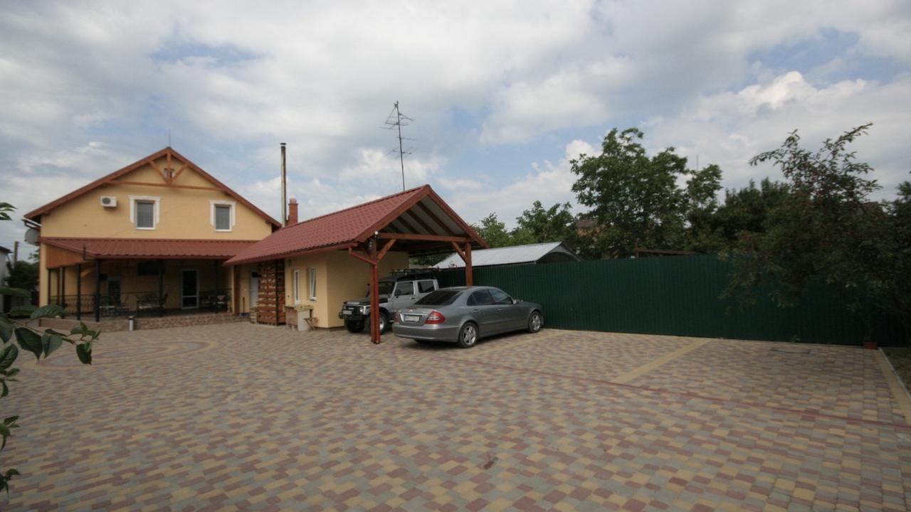 Міні Готель Вілла Вікторія Berehove  Exterior photo